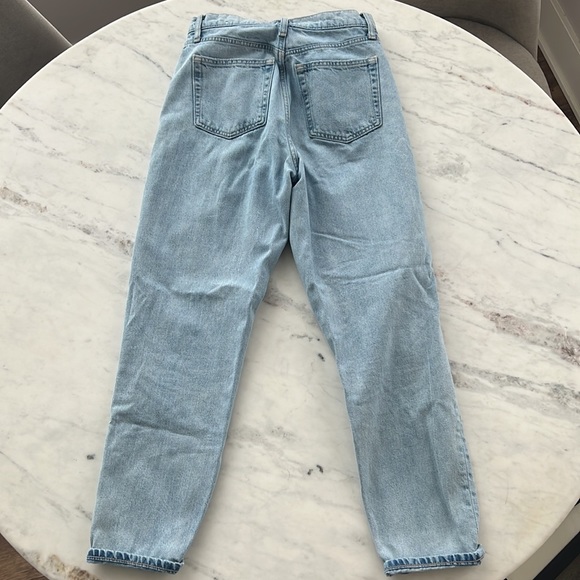 Gap Mom Jeans Size 26 - Picture 3 of 6